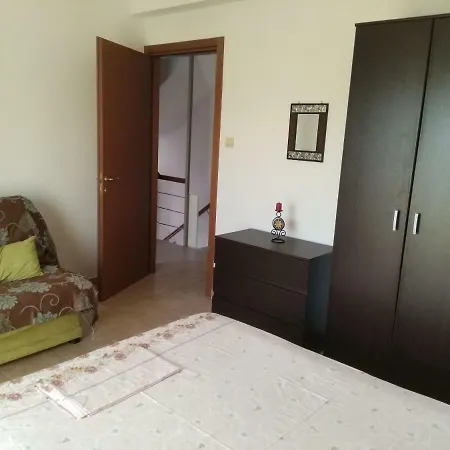 Apartment Sophie's Nea Iraklitsa